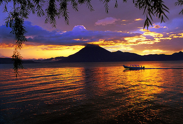 lake_atitlan (640x434, 462Kb)