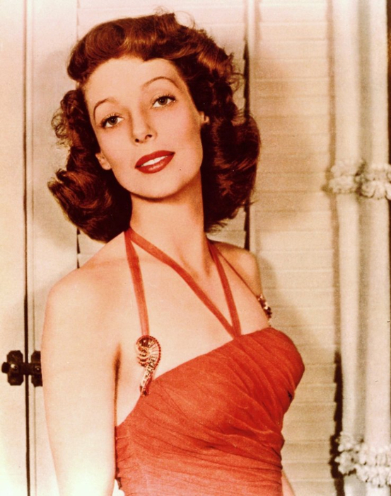 738 Loretta Young    (553x700, 383Kb)