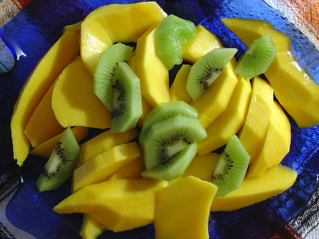 mango-kiwi (640x480, 158Kb)