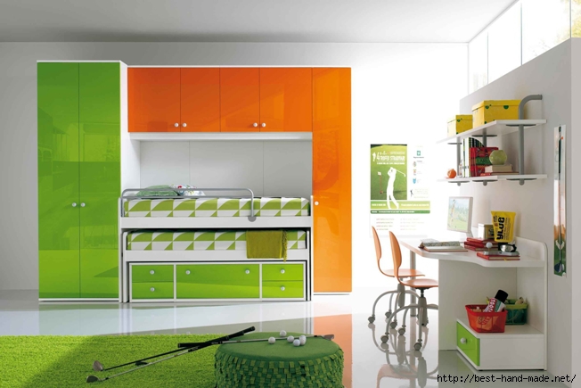 Orange-and-Green-Plastic-Furniture-Set-for-Kids-Room (652x435, 168Kb)