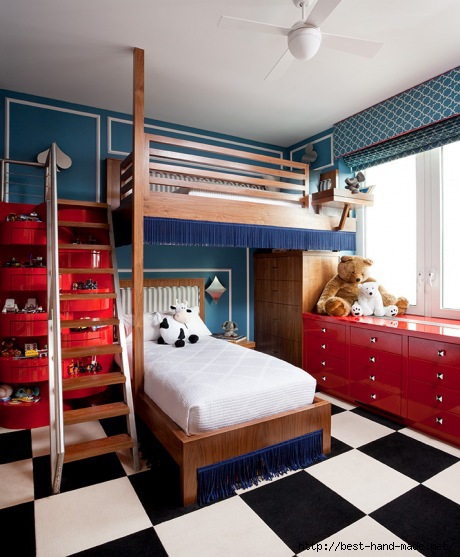 Fascinating-blue-red-black-white-checkerboard-floor-kids-room-childs-bedroom-boys-girls-toddler (460x557, 157Kb)