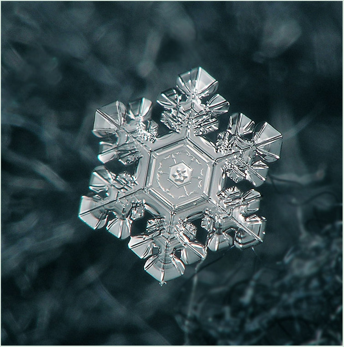3623822_SnowFlake_7 (692x700, 157Kb)