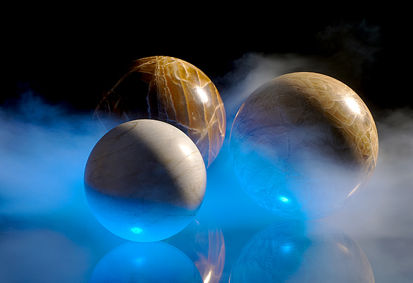 4768551_parad_planet_2012 (586x402, 97Kb)