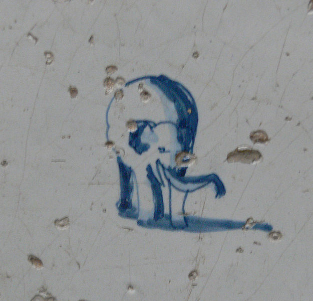 625px-Museum_Ons'_Lieve_Heer_op_Solder_-_Delftware_tile_-_elephant (625x600, 59Kb)