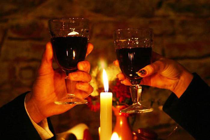 Romantic Dinner Candles (700x466, 29Kb)