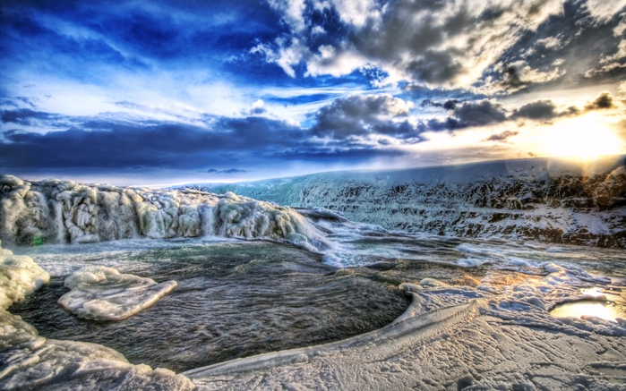 1260817308_hdr-iceland-landscape-thanks-helga_here-is-your-canvas (700x437, 277Kb)