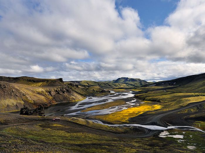 riverbed-iceland-landscape_43244_990x742 (700x524, 67Kb)