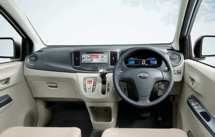 salon-Subaru-Pleo-Plus-2013-goda (700x445, 28Kb)