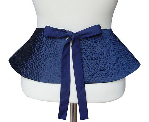 3265567_zoom_PEPLUM_NAVY_TIES (500x412, 33Kb)