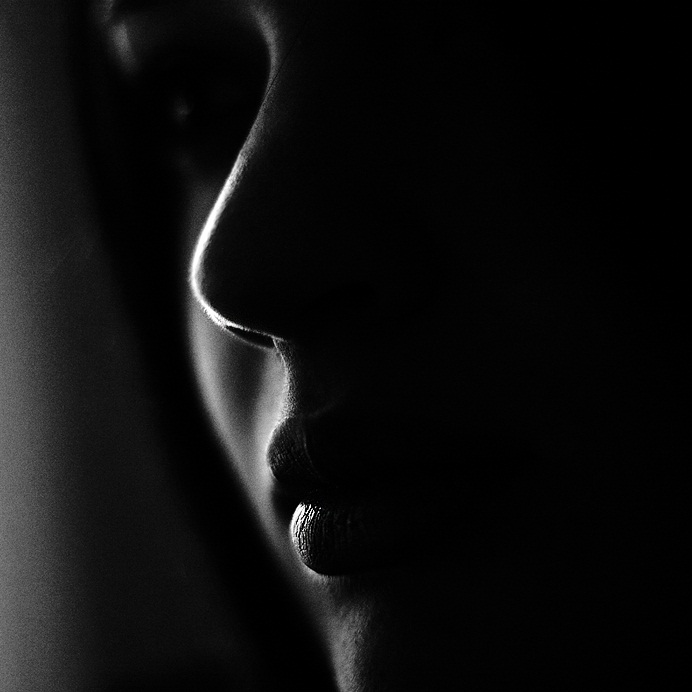 4283209_elusive_by_LonelyPierot_deviantart (692x692, 100Kb)