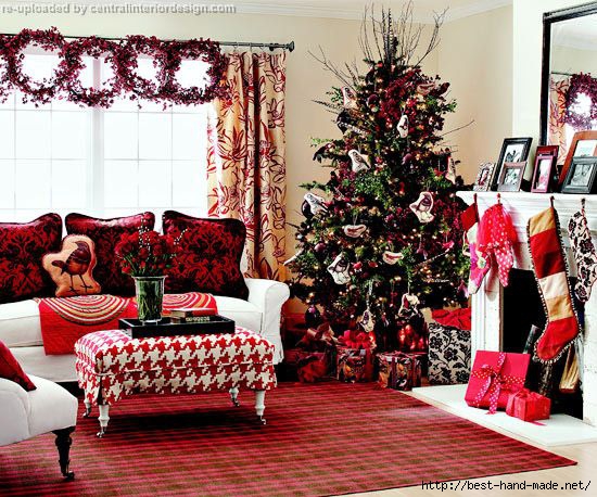 Christmas-living-room-design-ideas-with-red-rug (550x458, 236Kb)