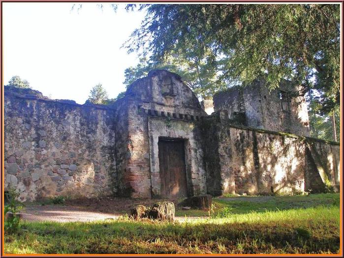 3418201_Templo_y_Ex_Convento_del_Desierto_de_los_Leones_Coajimalpa_Ciudad_de_M (700x525, 95Kb)