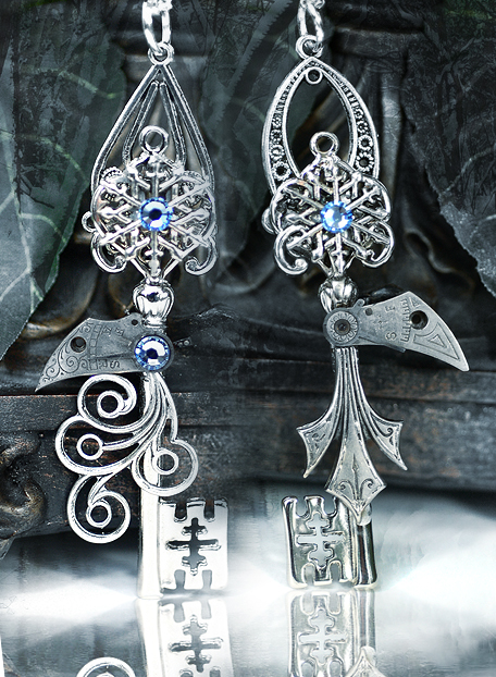 frost_blade_key_necklaces_by_keyperscove-d5ojvnx (456x622, 354Kb)