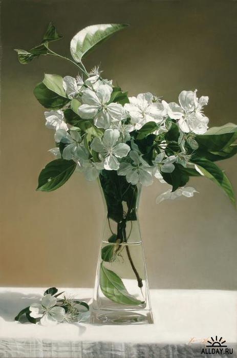 1279039422_white-flowers-glass-vase (463x700, 37Kb)