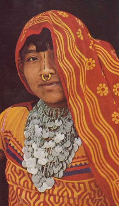 Cuna Indians, Panama   National Geographic March 1970    Bruce Dale (406x700, 441Kb)