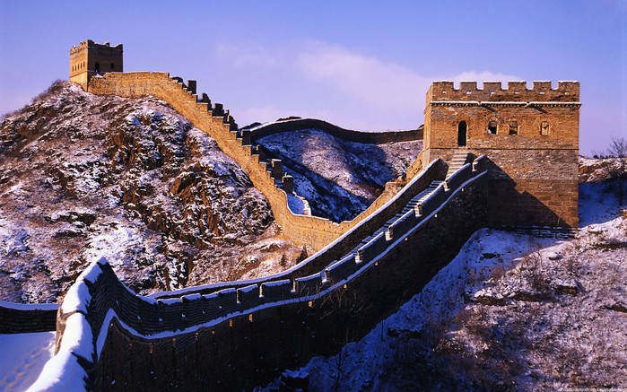4646070_World_China_The_Great_Wall_of_China_017030_1 (700x437, 123Kb)