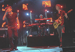 300px-A-ha_cologne1_crop (300x207, 19Kb)