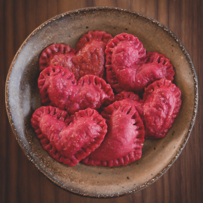 beet-chevre-ravioli-hearts (700x700, 528Kb)