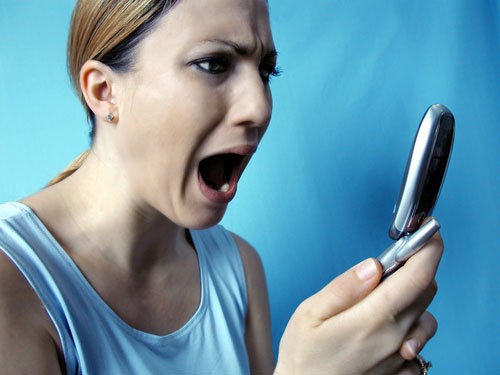    /5153877_1237229622_mobilegirl1 (500x375, 35Kb)