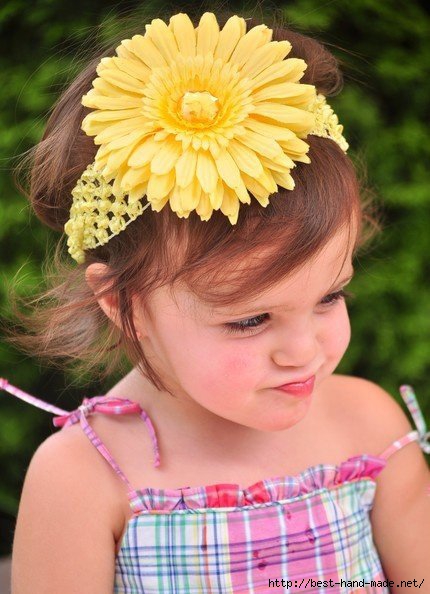12PCS-Lot-Gerbera-Baby-Crochet-Headbands-Daisy-Flowers-Baby-Hair-Band-Girls-Hairbows-Baby-Head-Accessories (430x594, 150Kb)