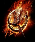  kinopoisk.ru-The-Hunger-Games_3A-Catching-Fire-2087965 (585x700, 255Kb)