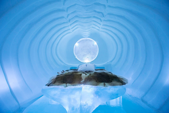 ice_hotel_hqroom_ru_2 (700x466, 115Kb)