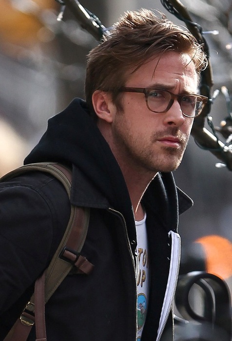 http://img0.liveinternet.ru/images/attach/c/7/98/812/98812178_gosling20new20york2021mar132001.jpg