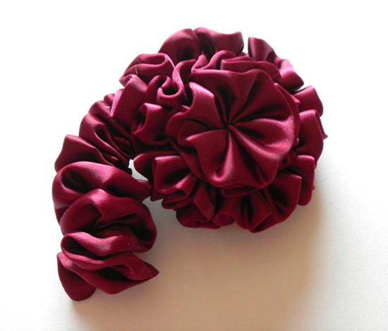 Ruffled-Satin-Flower-Tutorial-11 (550x469, 46Kb)