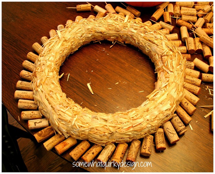 Wine_Cork_Wreath_5_0802 (700x565, 188Kb)