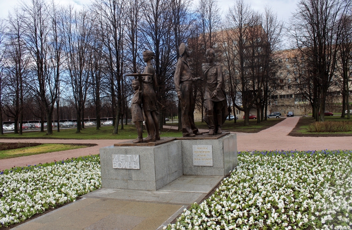 Памятник детям в санкт петербурге