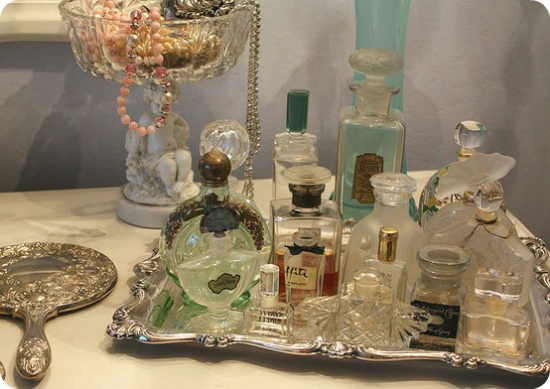 4080226_perfumetray (550x389, 148Kb)