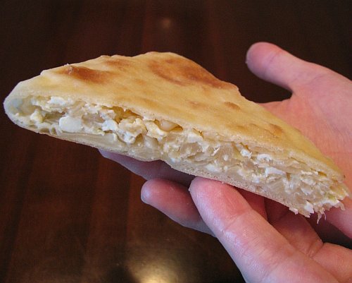Кабускаджын (осетинский пирог с капустой и сыром) (3) (500x401, 33Kb)