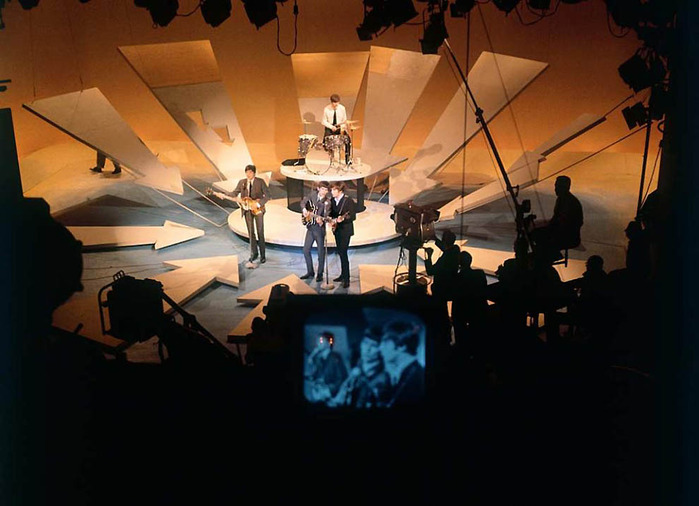 The Beatles2 (700x506, 91Kb)