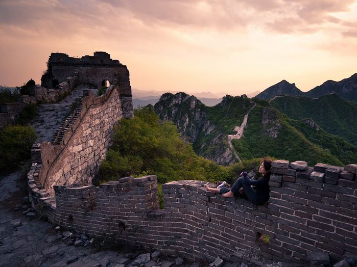 climber-great-wall-china_46132_990x742 (700x524, 69Kb)