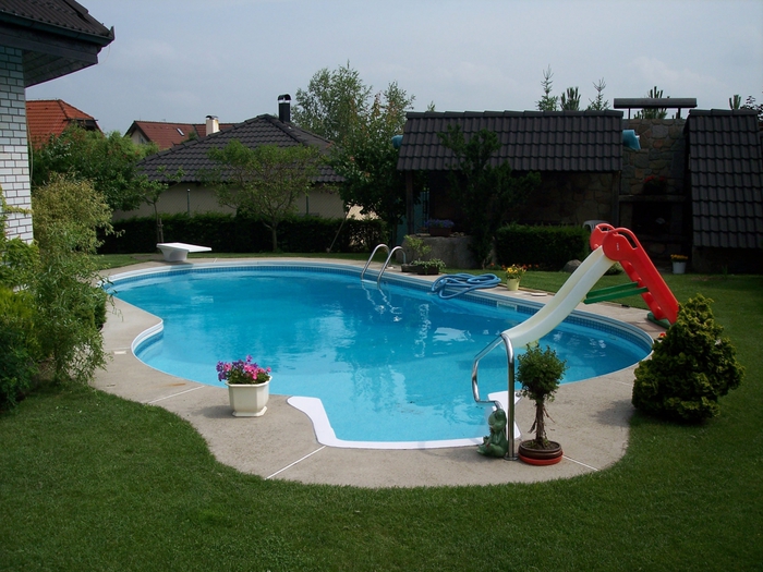 4170780_plenochniy_bassein (700x525, 301Kb)