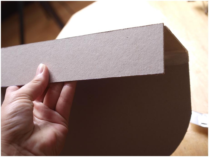 Портфель из картона с подсолнухом и паучком. Подарок для учителя своими руками (16) (700x526, 148Kb)