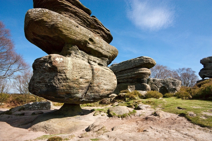 brimham-rocks-2 (700x466, 311Kb)