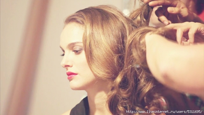 660x371_Quality100_670x377_Quality100_Rouge-Dior-Laque-Making-Of-natalie-portman-26904713-640-360 (660x371, 152Kb)