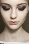  Elie+Saab+Fall+2013+Backstage+EGPQyNEtigsl (400x600, 95Kb)