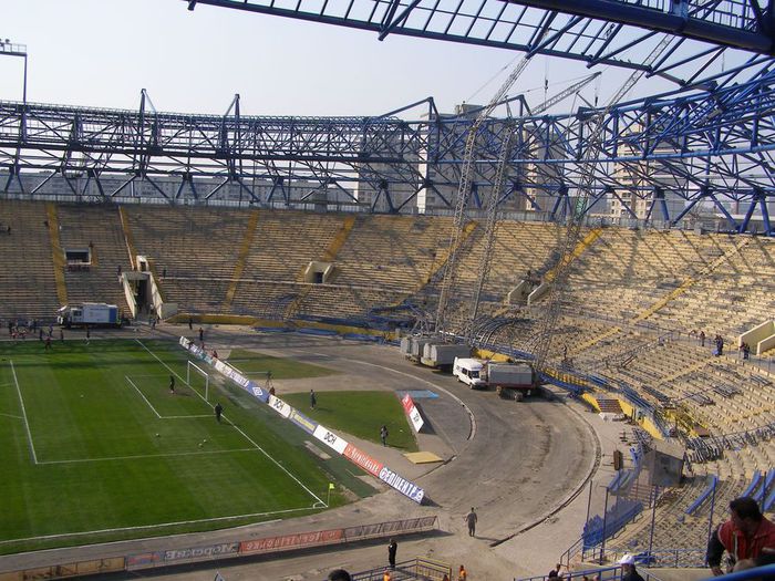 Metalist_Stadium_North_Stand_reconstruction-2 (700x525, 104Kb)