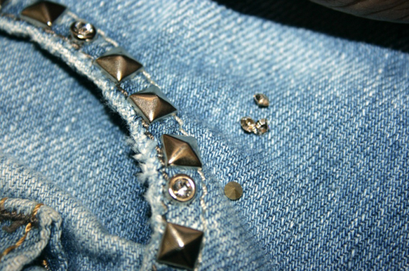 шорты из джинсов, переделка и украшение (8) (583x386, 614Kb)