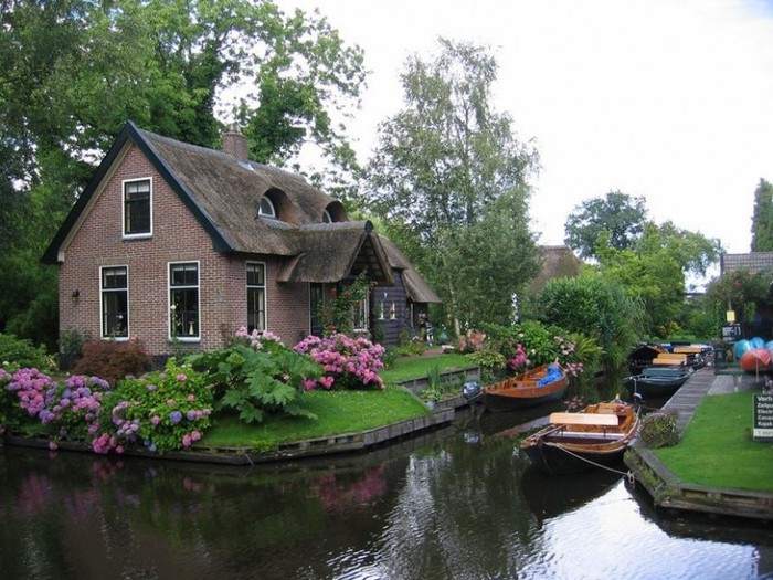 Giethoorn01-800x600 (700x525, 122Kb)