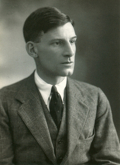 siegfried-sassoon_4p2Hp (509x700, 396Kb)