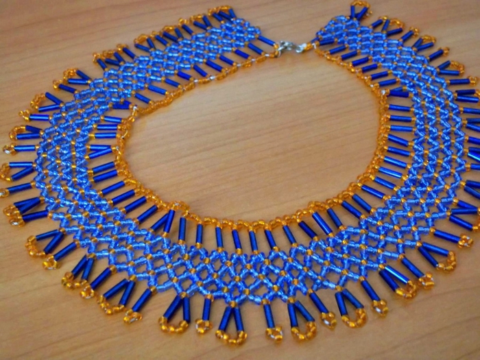 free-beading-pattern-necklace-tutorial-1 (700x525, 312Kb)