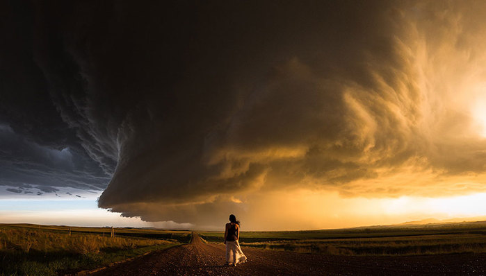 small-man-grand-nature-landscape-photography-61 (700x398, 44Kb)