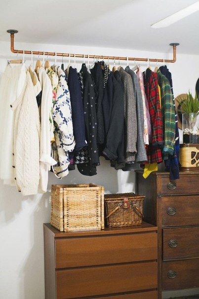 Вешалки для одежды в шкаф купе