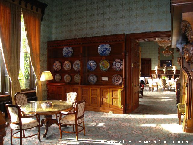 ashford-castle-hotel-cupboards (640x480, 188Kb)