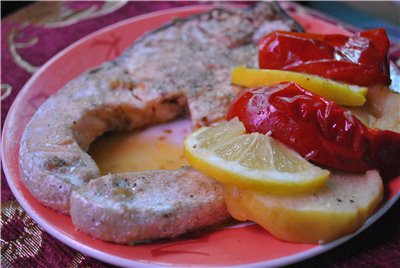 recept-semga-na-podushke-iz-yablok-i-perca_9074 (400x268, 27Kb)