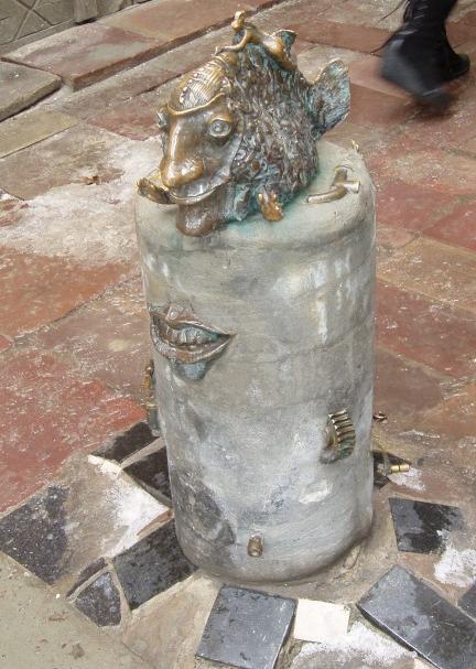 monument_smile_1 (432x607, 50Kb)