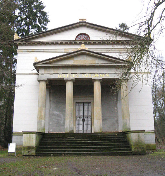 564px-Ludwigslust_Helenen-Paulownen-Mausoleum